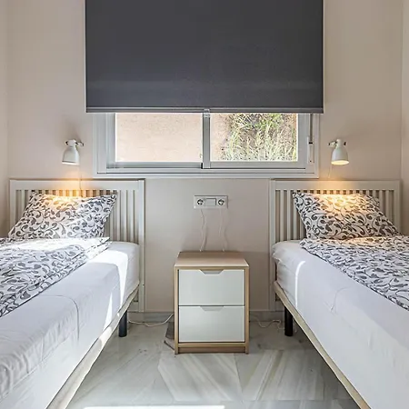 Spacious Apartment, El Coloso Apartment