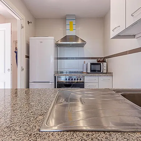 Spacious Apartment, El Coloso Apartment Benalmadena