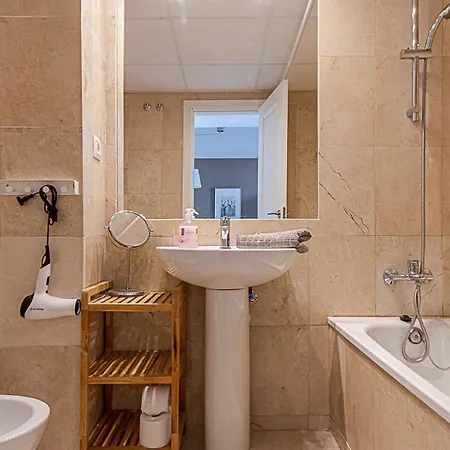 Spacious Apartment, El Coloso Apartment Benalmadena